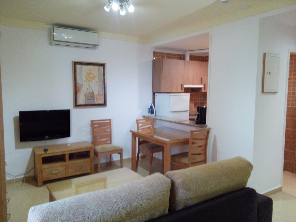 Apartamentos Turisticos Las Yucas Torre Del Mar Exterior foto